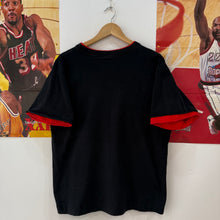 Carregar imagem no visualizador da galeria, Camiseta Chicago Bulls Late 90s Salem Sportswear Vintage - L/XL