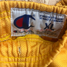 Cargar imagen en el visor de la galería, Pantalón Corto Los Angeles Lakers 2000-03 Home Champion Vintage - XL/XXL