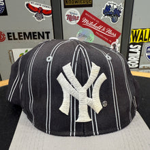 Cargar imagen en el visor de la galería, Gorra New York Yankees 90s Starter Vintage