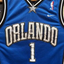 Load image into Gallery viewer, Camiseta Orlando Magic Road 2000/04 Tracy McGrady #1 Nike Vintage - M YOUTH