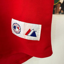 Cargar imagen en el visor de la galería, Beisbolera Philadelphia Phillies Majestic Vintage Y2K- M/L