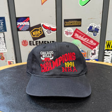 Load image into Gallery viewer, Gorra Chicago Bulls 1998 Cubs Cap Vintage