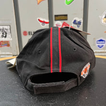 Cargar imagen en el visor de la galería, BNWT Gorra Ottawa Senators 90s CCM Vintage