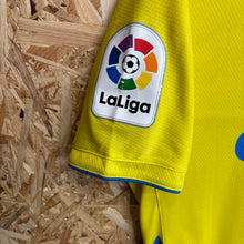 Charger l'image dans la galerie, Camiseta UD Las Palmas 2020-21 Home Hummel - M/L