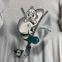 Cargar imagen en el visor de la galería, Camiseta Anaheim Mighty Ducks Mid 90s Nutmeg Mills Vintage - L YOUTH