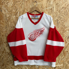 Cargar imagen en el visor de la galería, Camiseta Detroit Red Wings Early 90s Home CCM Vintage - L/XL