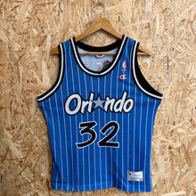 Cargar imagen en el visor de la galería, Camiseta Orlando Magic 1992-93 Road Shaquille O’Neal #32 Champion Vintage - S/M