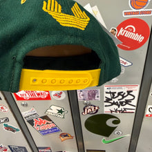 Cargar imagen en el visor de la galería, Gorra Green Bay Packers 90s Clutch Player Vintage