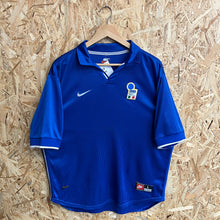 Cargar imagen en el visor de la galería, Camiseta Italia 1998 Home Nike Vintage - L/XL
