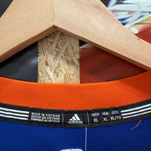 Lade das Bild in den Galerie-Viewer, BNWT Camiseta New York Knicks Road 2016 Derrick Rose #25 Adidas - XL/XXL