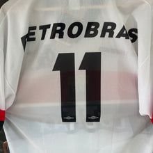 Cargar imagen en el visor de la galería, Camiseta Flamengo 1999 #11 Romario Umbro Vintage - M/L