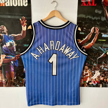 Cargar imagen en el visor de la galería, Camiseta Orlando Magic Road 1995-97 Penny Hardaway #1 Champion Vintage - S/M