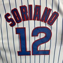 Charger l'image dans la galerie, Beisbolera Chicago Cubs 2012-13 Home Alfonso Soriano #12 Majestic - L (Youth)