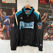 Cargar imagen en el visor de la galería, Chaqueta Ligera Carolina Panthers Apex One 1995 Vintage - L/XL