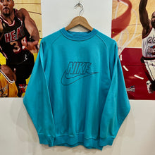 Cargar imagen en el visor de la galería, Sudadera Nike Big Logo Vintage Mid 80’s - M/L