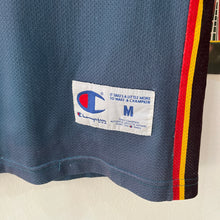 Cargar imagen en el visor de la galería, Camiseta Detroit Pistons Road 1996-97 Grant Hill #33 Champion Vintage - M/L