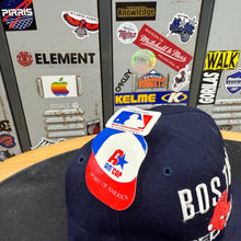 Carregar imagem no visualizador da galeria, BNWT Gorra Boston Red Sox Early 90s AMCAP Vintage