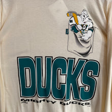 Cargar imagen en el visor de la galería, Camiseta Anaheim Mighty Ducks 90s Bootleg Vintage - L/XL