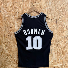 Charger l'image dans la galerie, Camiseta San Antonio Spurs Road 1993/94 Dennis Rodman #10 Champion Vintage - M/L
