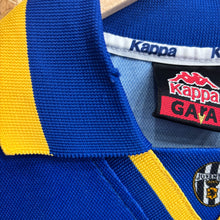 Cargar imagen en el visor de la galería, Camiseta Juventus 1995-96 Away Kappa Vintage - S/M