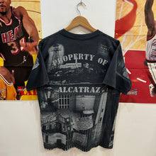 Cargar imagen en el visor de la galería, Camiseta Property of Alcatraz 1999 AAA Vintage - M
