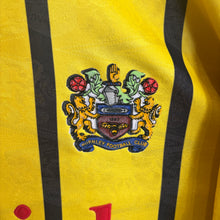 Carregar imagem no visualizador da galeria, Camiseta Burnley FC 1993-95 Away Mitre Vintage - S/M