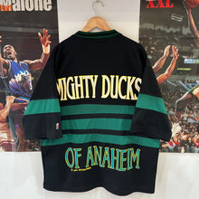 Cargar imagen en el visor de la galería, Camiseta Anaheim Mighty Ducks Twins Apparel Vintage 90’s - M/L