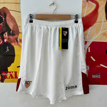 Cargar imagen en el visor de la galería, BNWT Pantalón Sevilla FC 2007-08 Home Joma Vintage - XXL