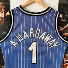 Cargar imagen en el visor de la galería, Camiseta Orlando Magic Road 1995-97 Penny Hardaway #1 Champion Vintage - S/M