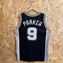 Load image into Gallery viewer, Camiseta San Antonio Spurs 2001/03 Road Tony Parker #9 Champion Vintage - M/L