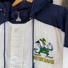 Cargar imagen en el visor de la galería, Chaqueta Notre Dame Fighting Irish Early 90s Apex One Vintage - L/XL