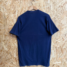 Cargar imagen en el visor de la galería, Camiseta Georgetown Hoyas Early 90s Nutmeg Mills Vintage - M/L