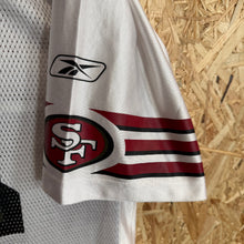 Lade das Bild in den Galerie-Viewer, Camiseta San Francisco 49ers 2003 Road Terrell Owens #81 Reebok Vintage - L/XL