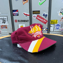 Cargar imagen en el visor de la galería, BNWOT Gorra USC Trojans 80s The Pro Side Liner Vintage