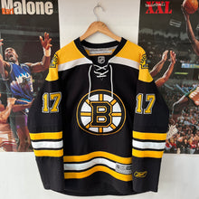 Charger l'image dans la galerie, Camiseta Boston Bruins 2007-08 Home Milan Sucic #17 Reebok - M/L