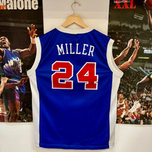 Cargar imagen en el visor de la galería, Camiseta Los Angeles Clippers Road 2002/03 Andre Miller #24 Champion Vintage - L/XL