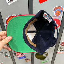 Cargar imagen en el visor de la galería, BNWT Gorra California Angels AMCAP Vintage Early 90s