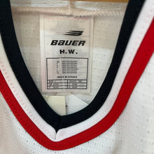 Cargar imagen en el visor de la galería, BNWT Camiseta Hockey Canada 1998 Bauer Vintage - L/XL