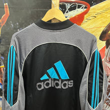 Cargar imagen en el visor de la galería, Chaqueta Adidas Late 90’s Vintage - M/L