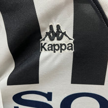 Cargar imagen en el visor de la galería, Camiseta Juventus 1995-96 Home Del Piero #10 Kappa Vintage - S/M