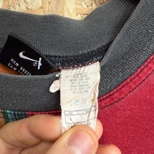 Cargar imagen en el visor de la galería, Camiseta Nike “Foul Free Apparel” 1994 Vintage - M/L