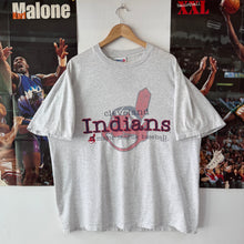 Cargar imagen en el visor de la galería, Camiseta Cleveland Indians 1996 Chalk Line Vintage - XL/XXL