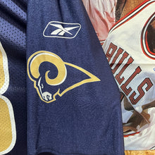 Cargar imagen en el visor de la galería, Camiseta St Louis Rams 2004-05 Home Marshall Faulk #28 Reebok Vintage - XL/XXL
