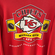 Cargar imagen en el visor de la galería, Sudadera Crewneck Kansas City Chiefs Hanes Vintage 90s- S/M