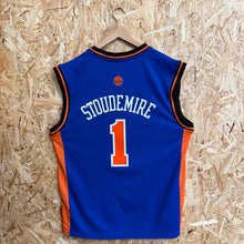 Load image into Gallery viewer, Camiseta New York Knicks 2011/12 Road Amar’e Stoudemire #1 Adidas - M/L
