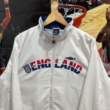Cargar imagen en el visor de la galería, Chaqueta Inglaterra 2004-06 Umbro Vintage - XL/XXL