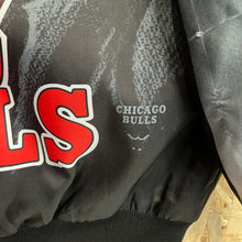 Cargar imagen en el visor de la galería, Bomber Chicago Bulls 1992 Chalk Line Vintage - L/XL Youth