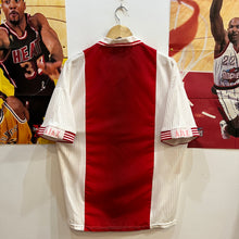 Cargar imagen en el visor de la galería, Camiseta Ajax 1997-98 Home Umbro Vintage - L/XL