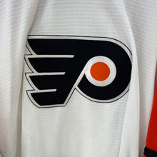 Cargar imagen en el visor de la galería, BNWOT Camiseta Philadelphia Flyers Nike Home Vintage 1997 - L/XL