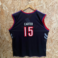 Cargar imagen en el visor de la galería, Camiseta Toronto Raptors Road 2000/01 Vince Carter #15 Champion Vintage - XL/XXL